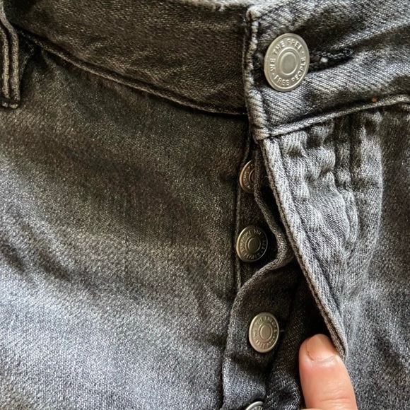 Free People We The Free Distressed Jeans Shorts 28 - Picture 3 of 4